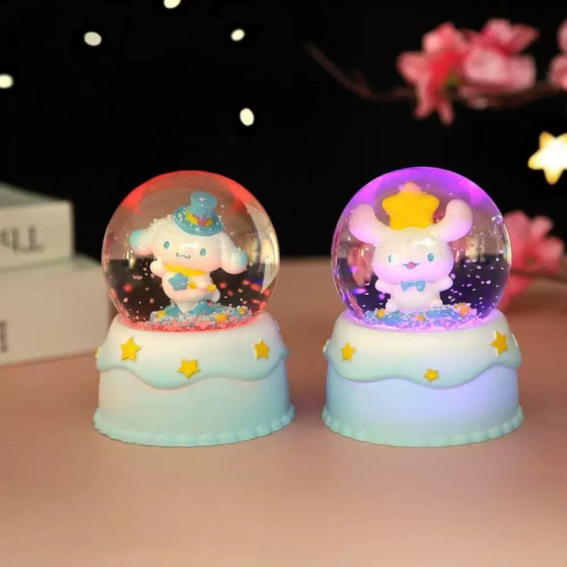 Dreams come true, and hearts stir! These two Kuromi crystal balls are like the entrance to a fairy tale.